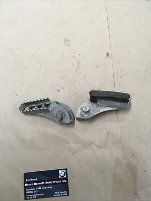 BMW R1200GS 2005 par de reposapiés delanteros 230148 Foto 1 de 4