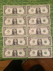 Qty-10 2017 ⭐️ Star ⭐️ Note Lot, Circulated - Picture 1 of 8