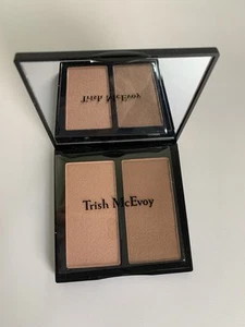 TRISH MCEVOY LIGHT & LIFT FACE COLOR DUO CHAMPAGNE AND BRONZE NWOB - Picture 1 of 5