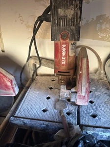 MK 370 Tile Saw - Picture 1 of 10