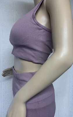 Women's Crop Top + Pants Active Wear/ Gym Activities Leggings. New With Tags. - Image 1 of 4