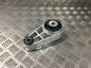 NUOVO LDV Maxus V80 2005 - 2020 puntone montaggio motore inferiore posteriore - Foto 1 di 9