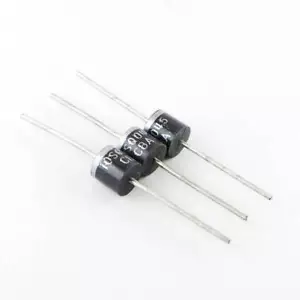 LOT DE 2PCS DIODE 10SQ045 10A 45V - Foto 1 di 1