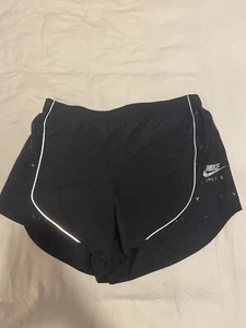 nike shorts - Picture 1 of 5