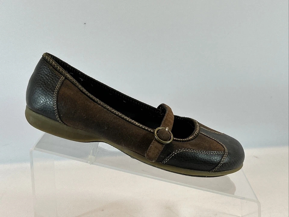 Zapatos planos MUDD Y2K Burmuda Mary Jane’s para mujer talla 7M de cuero marrón con hebilla Foto 1 de 4