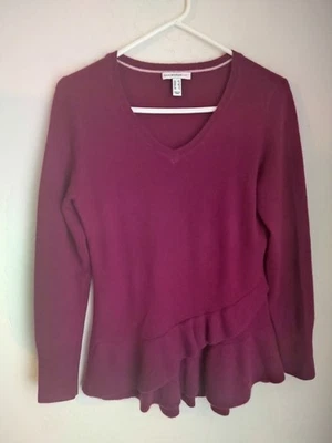 Suéter Isaac Mizrahi Live Ciruela Peplum Cachemira Para Mujer XS Cuello en V Preppy Usado en Excelente Condición Foto 1 de 4