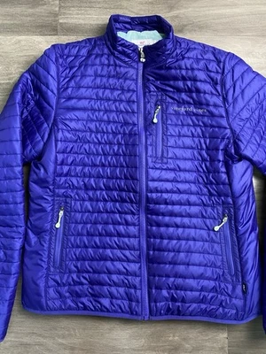 Chaqueta acolchada VINEYARD VINES Mountain Weekend para mujer talla grande púrpura Foto 1 de 4