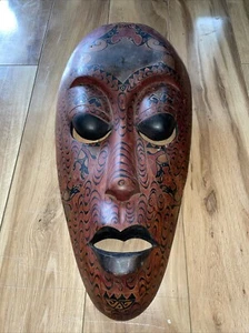 Vtg Large Indonesian Wood Handcarved hand painted Tribal Mask - Picture 1 of 7