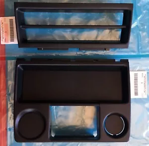 Kit de bisel de panel de radio y calefacción | 89-91 compañero rastreador | ¡NUEVO FABRICANTE DE EQUIPOS ORIGINALES GENUINO! - Imagen 1 de 4