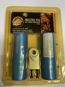 MONGOOSE BMX ORIGINAL BICYCLE PEGS FREESTYLE 45468 & CHAIN TENSIONER - Picture 1 of 3