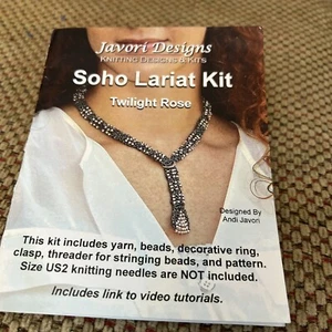 Kits de tejido Javori Designs Soho Lariat nuevos sin abrir - Imagen 1 de 3