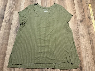 Camisa Rachel Zoe, Para Mujer Talla Grande 2X, Verde, Manga Corta, Cuello en V, Acanalada Foto 1 de 4