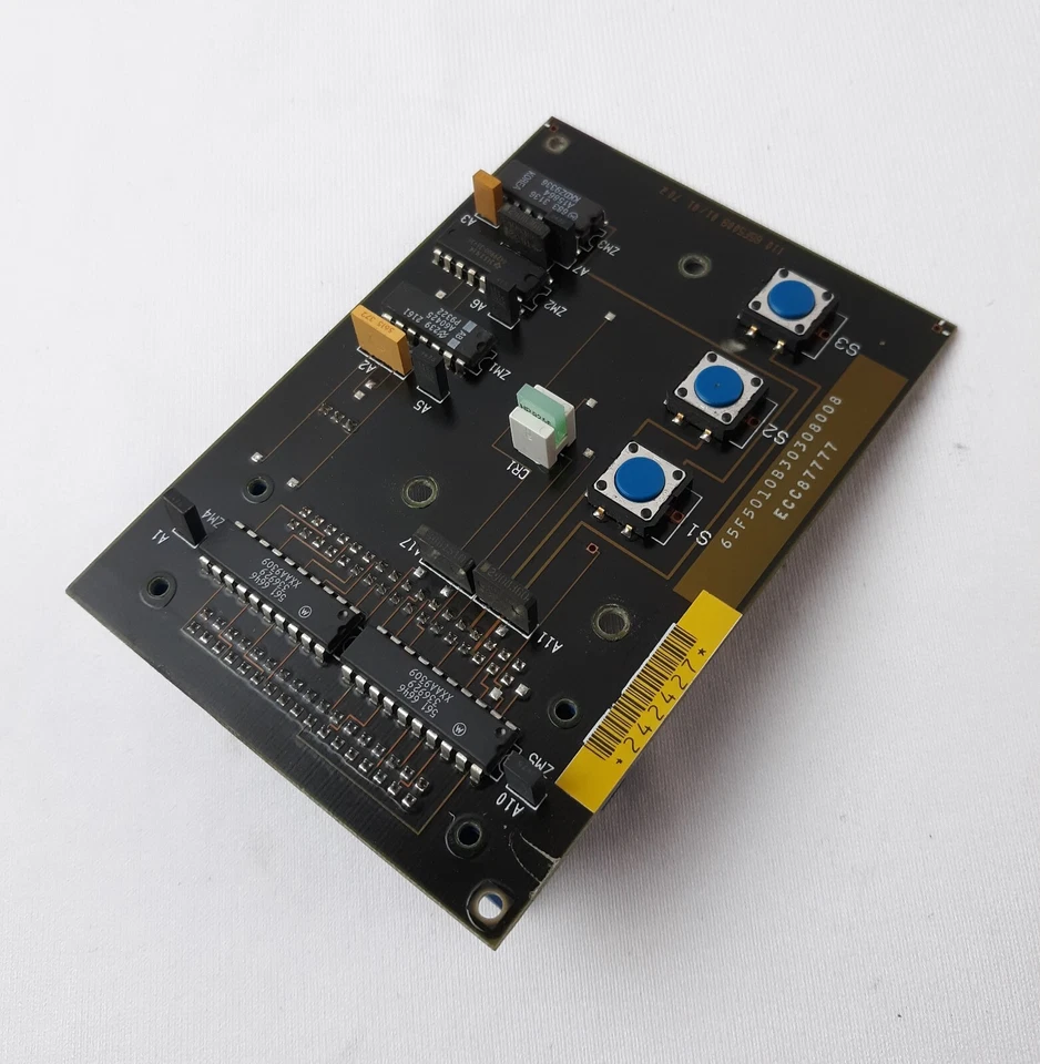 IBM 65F5010 65F5009 Circuit Board - Image 1 of 4