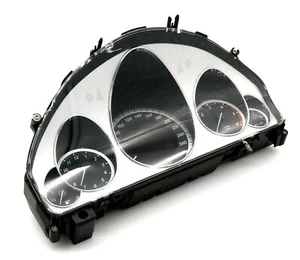 Mercedes-Benz E-Klasse W212  Tachoeinheit Tachometer  A2129004113 - Bild 1 von 4