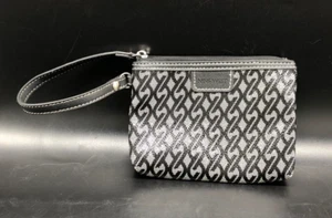 New Nine West Black & White Wristlet Wallet - Picture 1 of 9