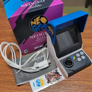 Neo Geo Mini International Handheld Console Tested, Portable Retro Gaming - Picture 1 of 7