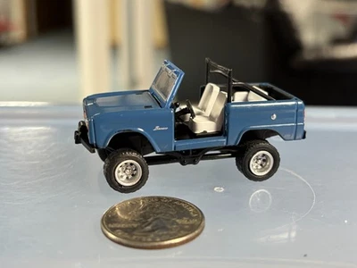 Pneus de borracha Greenlight 1967 Ford Bronco - Imagem 1 de 4
