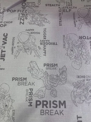 Skylanders Academy металлолом 9 x 21 дюйм хлопчатобумажная ткань Fat Eight, Pop Fizz Spyro Prism - Изображение 1 из 2