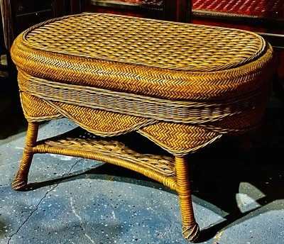 Mesa de centro vintage MCM ovalada mimbre ratán 2 niveles bambú costero diseño raro Foto 1 de 4