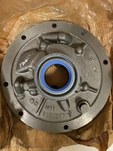 Cuerpo de bomba vintage Gm Trans M11 8630527 nuevo stock antiguo - Imagen 1 de 2