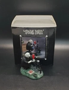 Département 56 Oncle Fester Garden Transfusion 6007278 The Addams Family Dept 56 - Photo 1/2