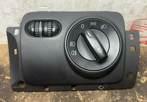 VW EOS Sport 2.0TFSI 2008 - Headlight & Foglight switch & surround - 1K2858341 - Picture 1 of 4