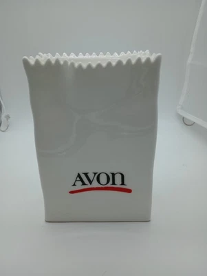 Jarrón de cerámica Avon 1986 100 aniversario "bolsa de papel" Foto 1 de 4