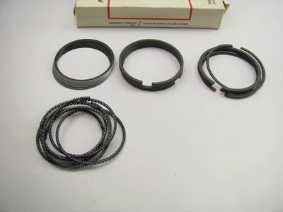 Juego de anillos de pistón Perfect Circle 51104 ESTÁNDAR - 1974-86 Ford 171 2,8 L Colonia V6 Foto 1 de 3