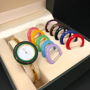 Orologio Donna Bracciale Oro Quasi NUOVO GUCCI Cambio Lunetta 12 Colori FUNZIONANTE - Foto 1 di 3