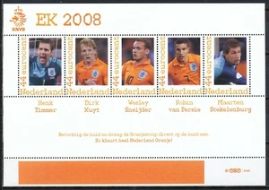 PERSOONLIJKE POSTZEGELS KNVB E.K. VOETBAL 2008 - 4 VELLETJES POSTFRIS - Imagen 1 de 4