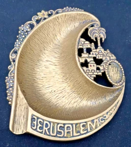 POSACENERE VINTAGE ISRAELIANO WAINBERG GERUSALEMME BRONZO 6" FORMA MEZZA LUNA c1970 v/g - Foto 1 di 6