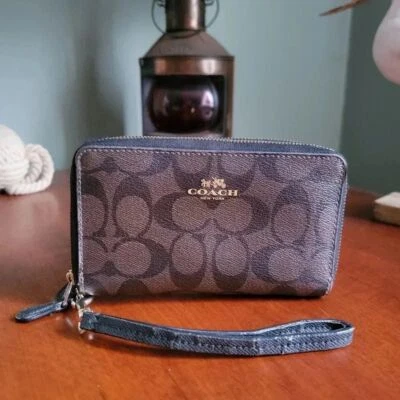 Cartera Coach Doble Cremallera Firma Lona Recubierta Negra y Marrón F53937 Foto 1 de 4