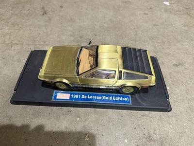 1/18 1981 De lorean car model car Model gold Edition Miasing Left Side Mirror - Image 1 of 4