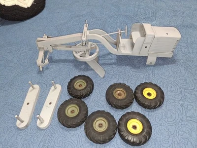 Niveladora de carretera modelo Doepke vintage, 26", proyecto de restauración años 50.  Foto 1 de 4