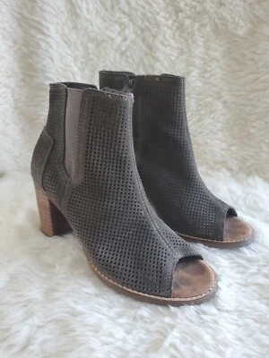 Toms Green Suede Leather Peep Toe Ankle High Shoes Womens Size 6 - Image 1 of 4