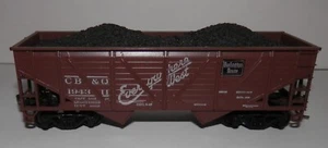 Athearn HO Burlington 194311 'Everywhere West' 2-Bay Hopper with Load & kadees - Picture 1 of 5