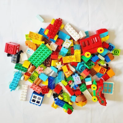 Lego DuploCreative Brick Lot Minifigures Windows Bases Blocks Lot 5 Lbs I - Image 1 of 4