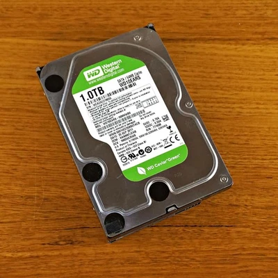 Western Digital WD Caviar Green WD10EARS 1 TB 3.5" SATA II HD - 15 Days Use Only - image 1 of 4