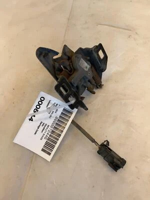 2004 雪佛兰 MALIBU 轿车罩帽面板锁闩带释放杆 原始设备制造商 — 第 1/4 张图片