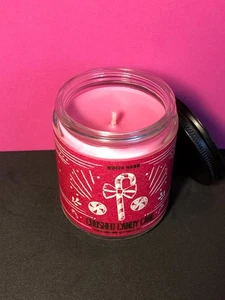 Bath & Body Works - White Barn "CAÑA DE CARAMELO TRITURADA" 1 mecha vela perfumada 7 oz - Imagen 1 de 4