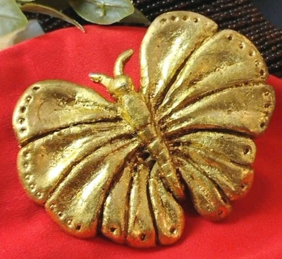 INDIA STEWART Detailed and Whimsical BUTTERFLY 2.25" Wooden Carved Pin, Signed! - Image 1 of 4