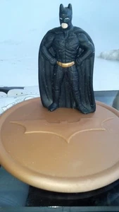 Dark Knight Batman Burger King Frisbeescheibe + Figur, wie neu, 9 cm, aus 2008 - Bild 1 von 3