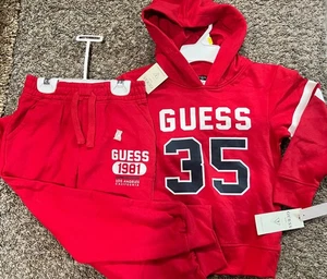 Neuer roter 2-teiliger Guess Jogginganzug für kleines Mädchen/Junge Größe 5/6 - Bild 1 von 9