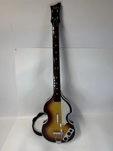 Rock Band Beatles Hofner Bass Guitar Wireless XBGTS3 Microsoft Xbox 360 Tested - Picture 1 of 11