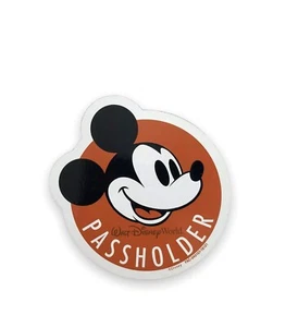 Walt Disney World Jahreskartenetui Mickey Mouse Orange Magnet Neu - Bild 1 von 2