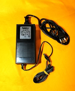 POLAROID Mini Portrait 403 : Alimentatore NIDEC Adapter Mod.DC 6100 - 6V.-220 V- - Picture 1 of 9