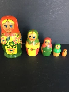 5 Muñecas Matryoska Matrioska Madera Rusa Nidación 5 Verde Naranja Amarillo - Imagen 1 de 12