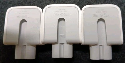 SET OF 3 Volex APC7D Genuine OEM Apple Macbook Charger Duckhead AC Plug Adapter - Image 1 of 4