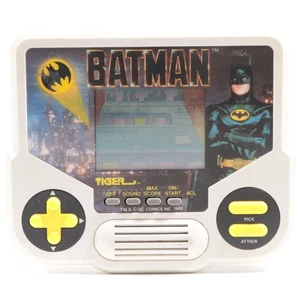 Vintage 1988 Tiger Batman Handheld Electronic Video Game Missing Battery Cover - Picture 1 of 2