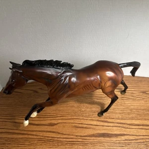 Breyer Classics Model Horse Barbaro #1307 2006 Kentucky Derby Winner - Picture 1 of 5